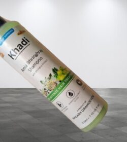 Khadi Amla and Bhringraj Shampoo